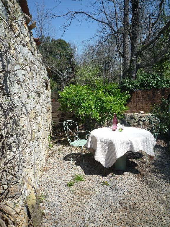 La Rose Des Vents Bed and Breakfast Montauroux Værelse billede